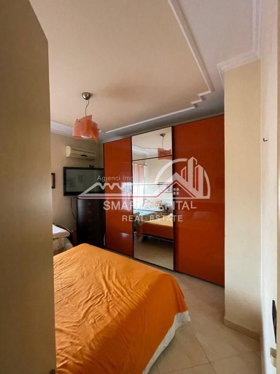 SHITET APARTAMENT 3 + 2 NË VLORE, PRANE SHKOLLES INDUSTRIALE