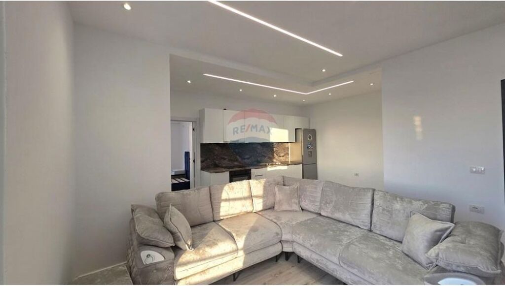 Apartament 1+1 ne shitje , rruga Dush Strati