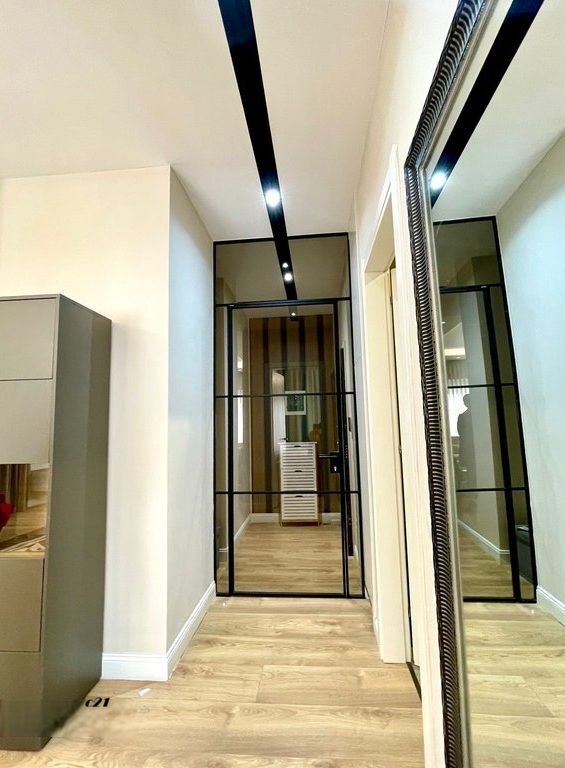 2 hyrje 1+1 TE KOMPLEKSI DELIJORGJI!