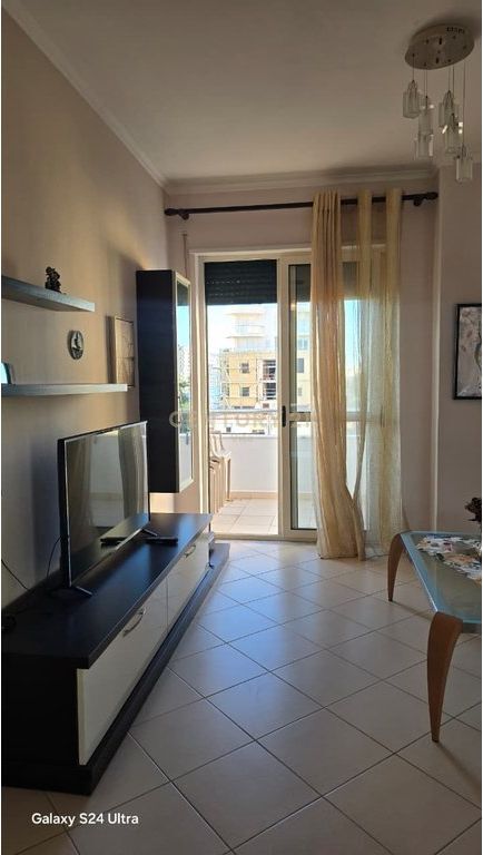 Apartament 1+1 me Qira në Iliria, Vija e Dytë me Pamje nga Deti ! 420 € /Muaj