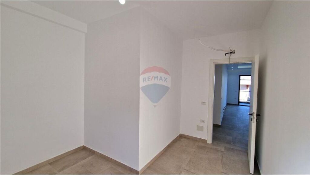 Appartamento in vendita 2+1, lungomare vicino a Le Palazzine