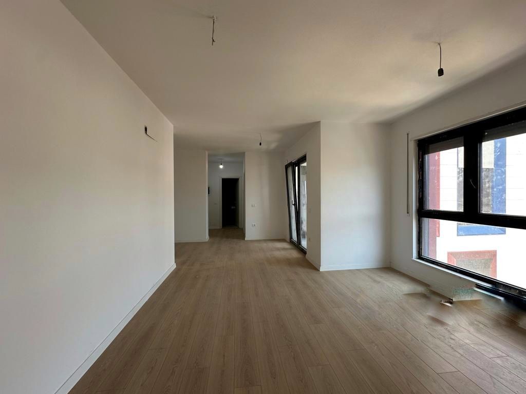 VENDESI APPARTAMENTO 2+1+2, PRESSO IL MUNICIPIO DI PARIGI! 289.000 €