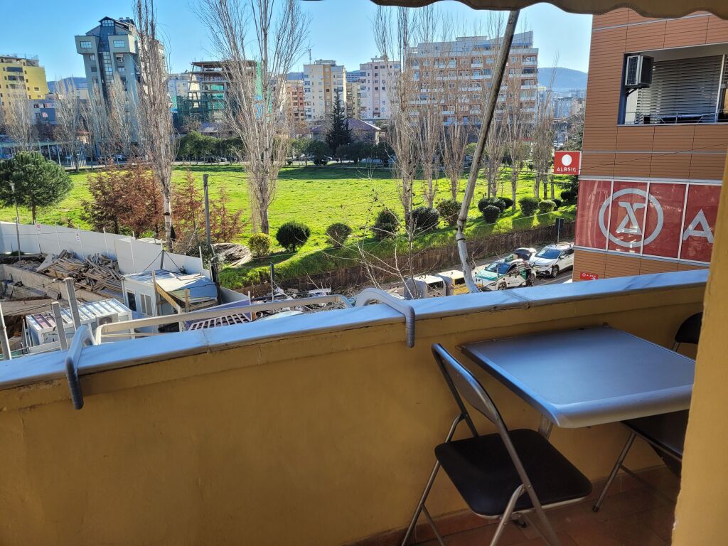 Jepet me qera apartament 2+1 – pranë Stadiumi Dinamo, Tiranë