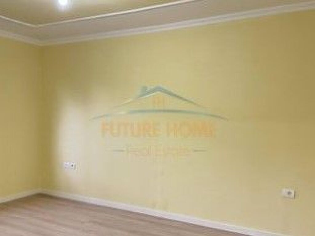 Apartment 1+1 for sale, Bajram Curri School, Tirana