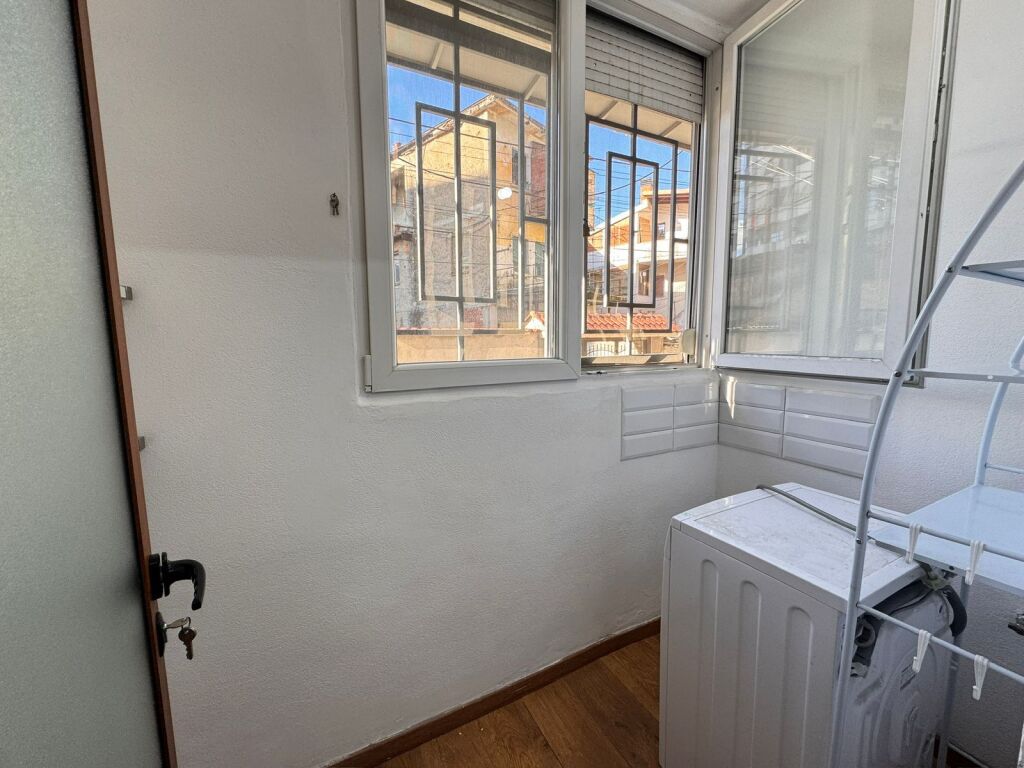 🔥 Jepet me Qira Apartament 1+1 🔥Pazari i Ri,Tirane