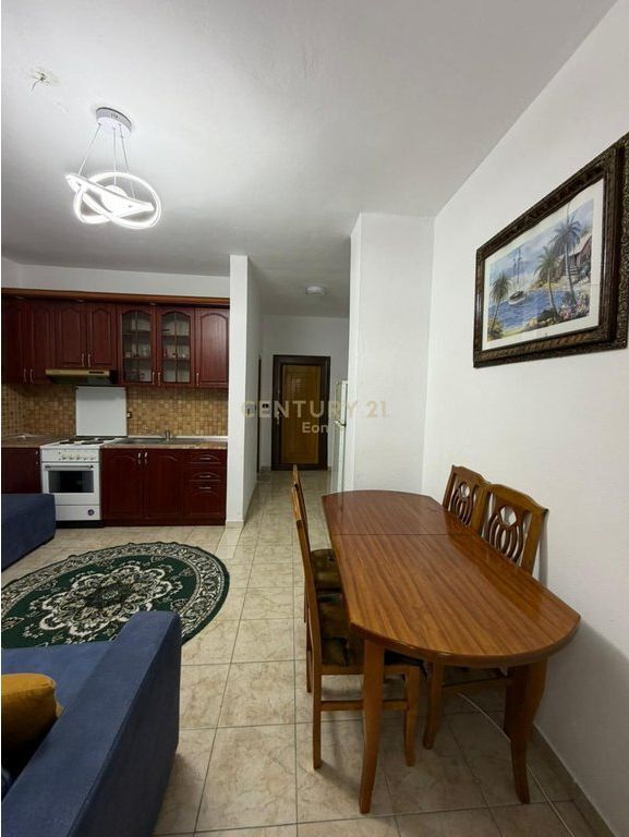 APARTAMENT 1+1 PER SHITJE NE PLAZH ,DURRES !