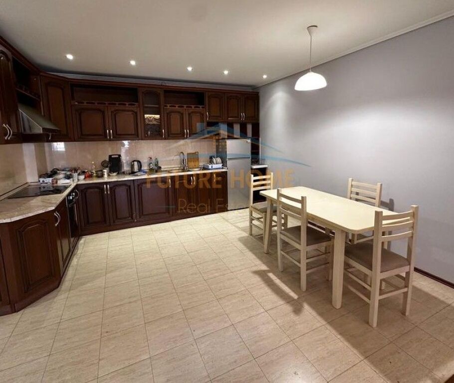 Affitto, Appartamento 2+1, Lago, Tirana