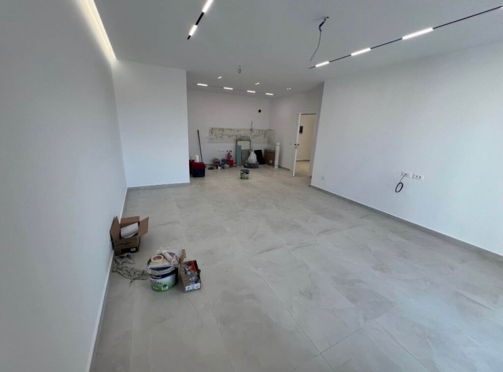 🏡 Appartamento 2+1+2 in Vendita – Fresk