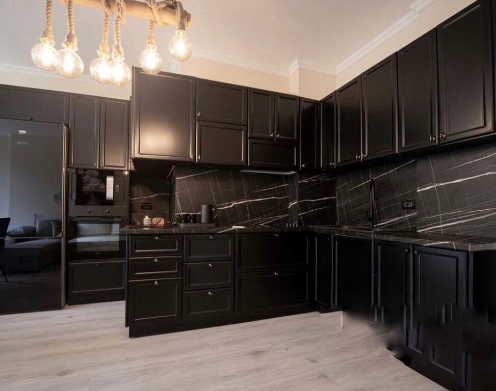 VENDIAMO APPARTAMENTO INVESTITO 1+1+POSTO AUTO, A DHERMI! 175.000 €