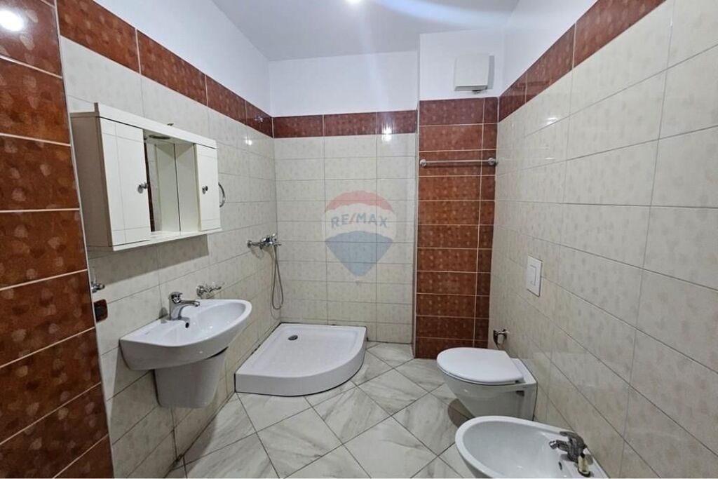 Apartament 1+1 per qira ne Astir!
