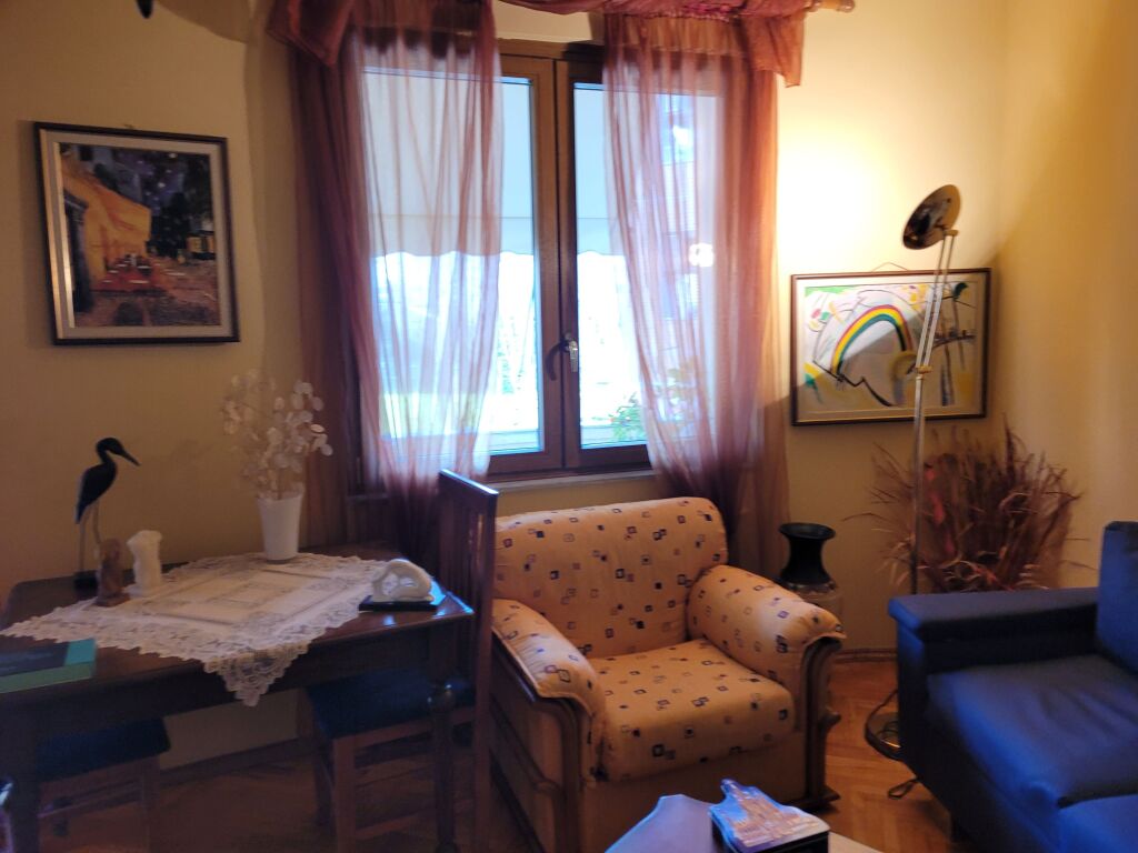 Jepet me qera apartament 2+1 – pranë Stadiumi Dinamo, Tiranë