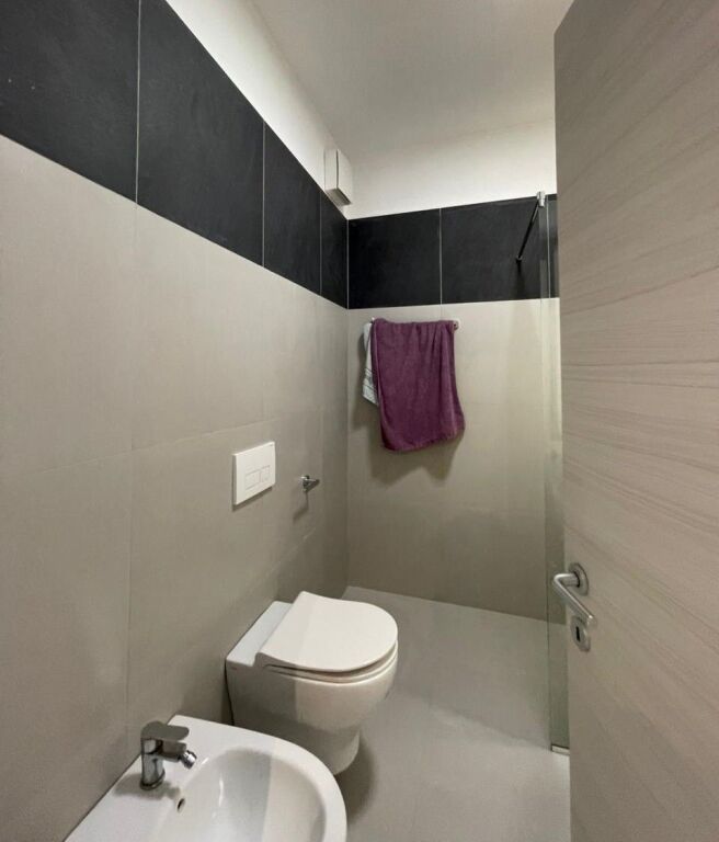 🏢 ME QIRA – APARTAMENT 2+1 – River Residence