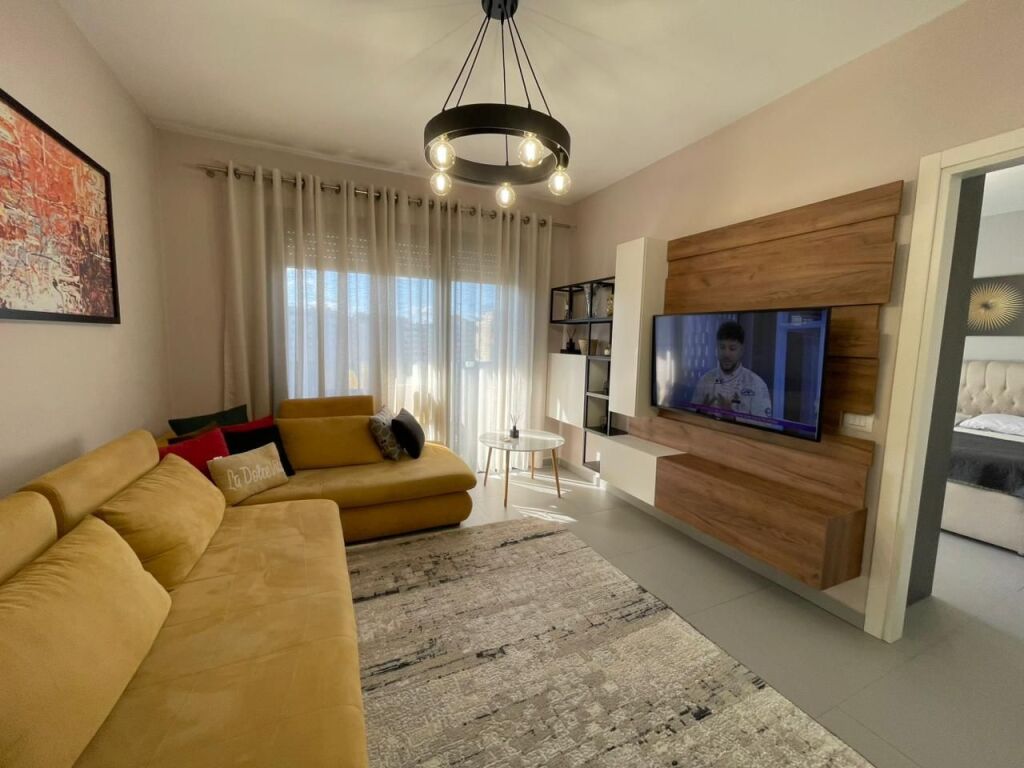 Apartment 1+1 for rent at Shushica near Dinamo Stadium.​