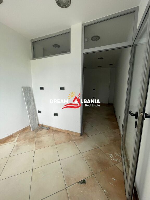 Business premises for rent Near the South-North Terminal Roundabout, near Casa Italia ( ID 4271841)