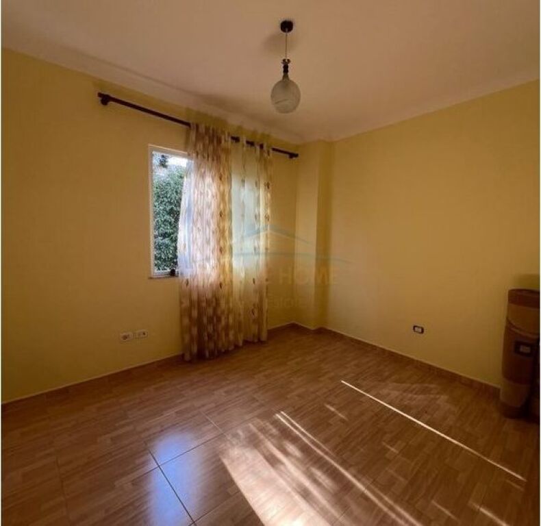 For sale, 2+1 Apartment, Fresk, Tirana
