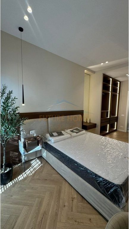 Qera, Apartament 2+1+2 Tirana Garden Building