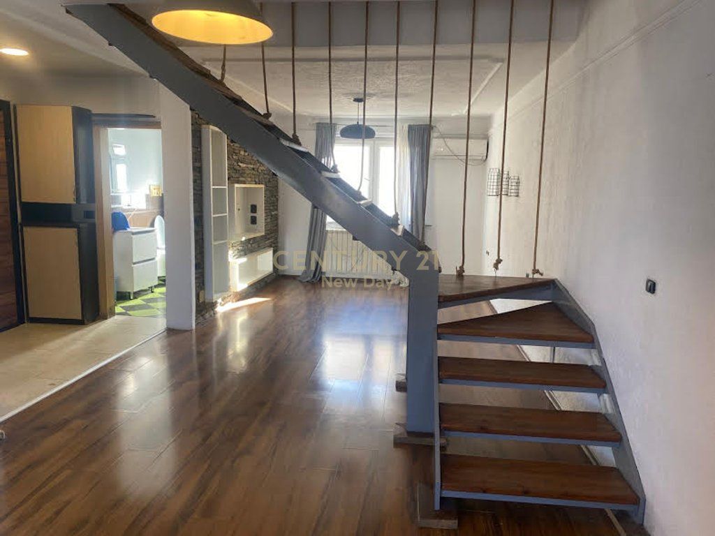 SUPER DEAL, DUPLEX 2+1+2 FOR RENT NEAR ZOGU I ZI!!!