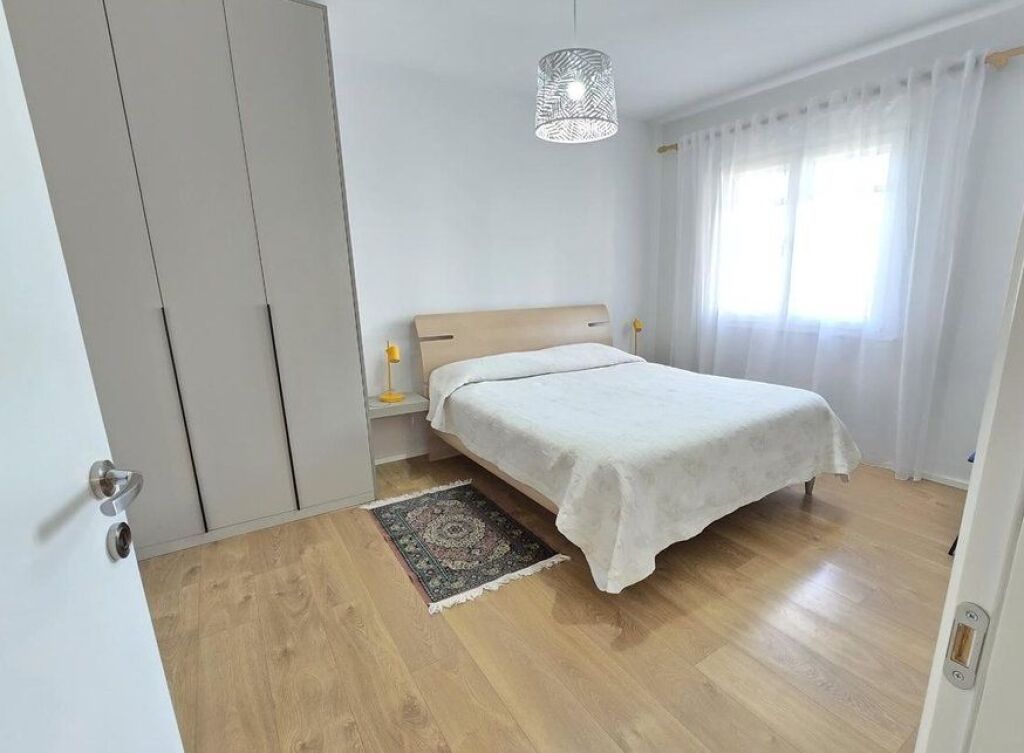 1+1 me qera tek shkollea e baletit