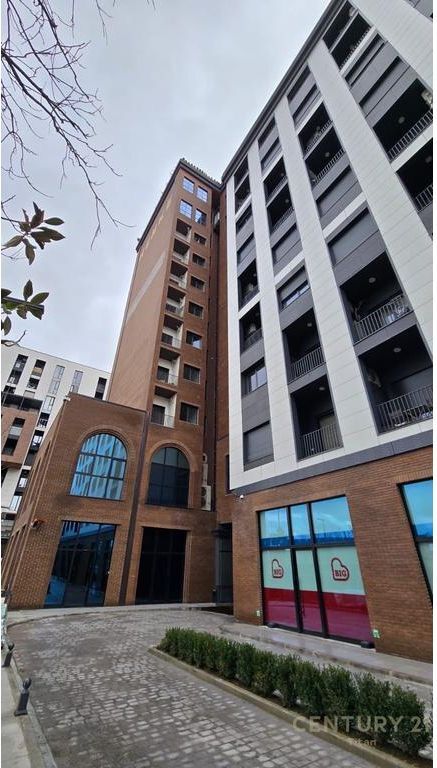 Shitet Apartament 2+1+2 tek Rezidenca Henke