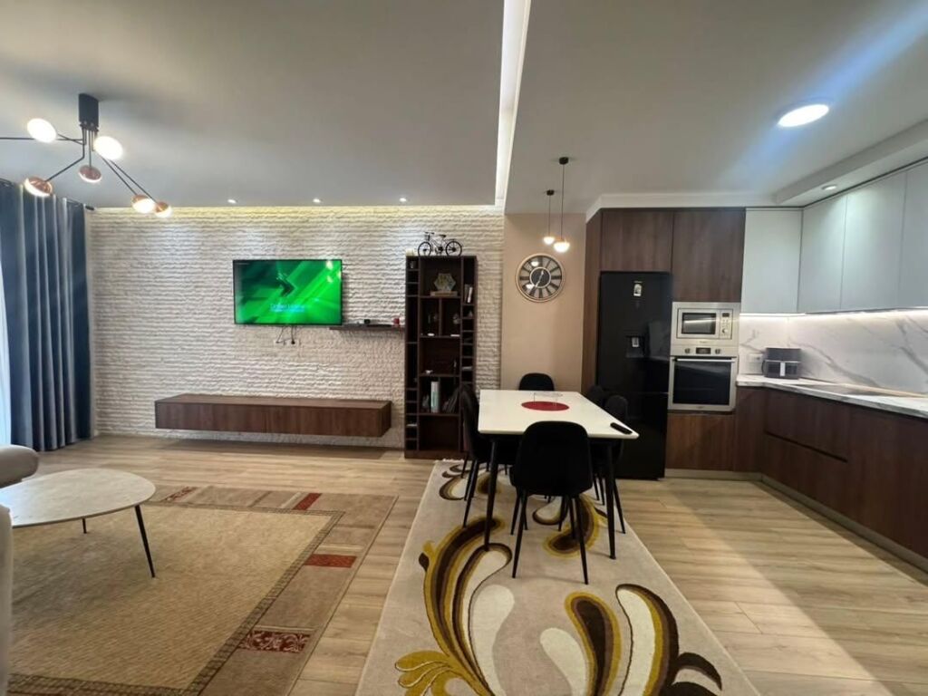 1+1 in affitto vicino all'uccello nero