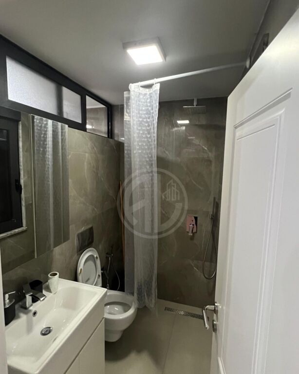 Apartament për qera