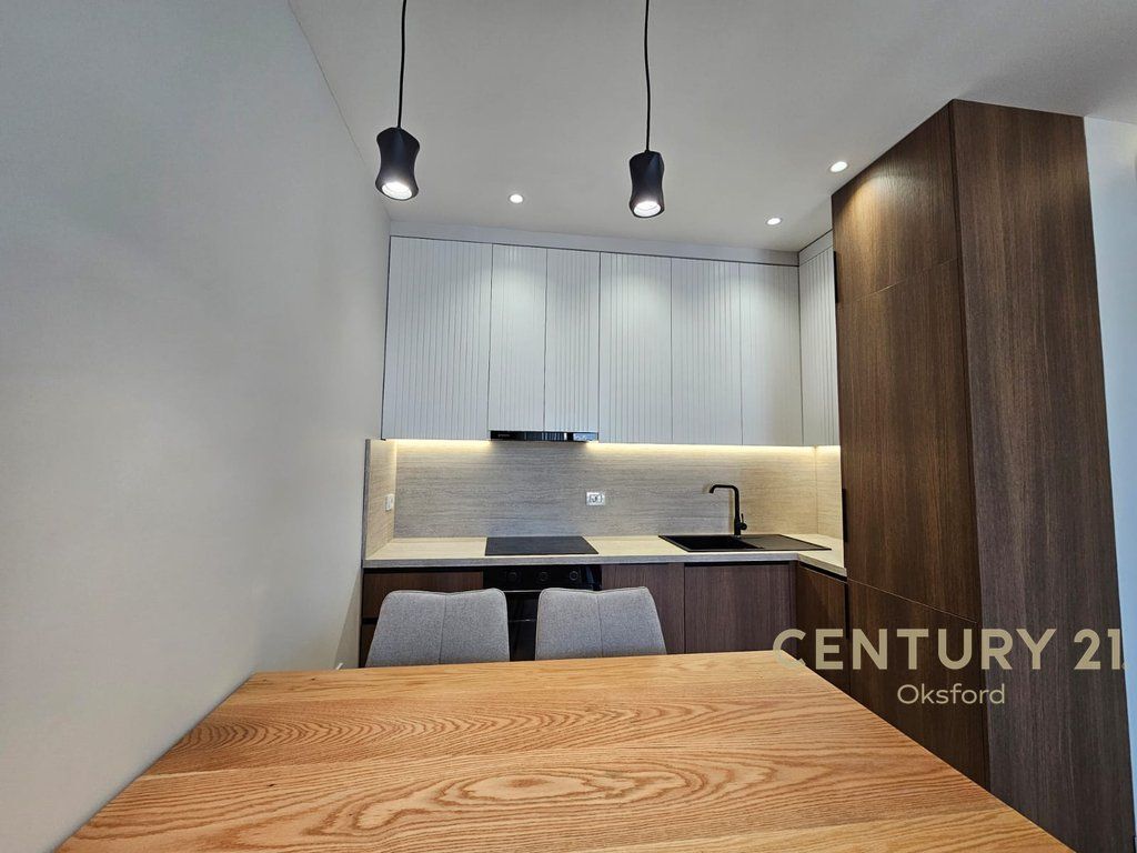 SHITET APARTAMENT 2+1 TEK REZIDENCA GOLDEN TOWER NE MINE PEZE