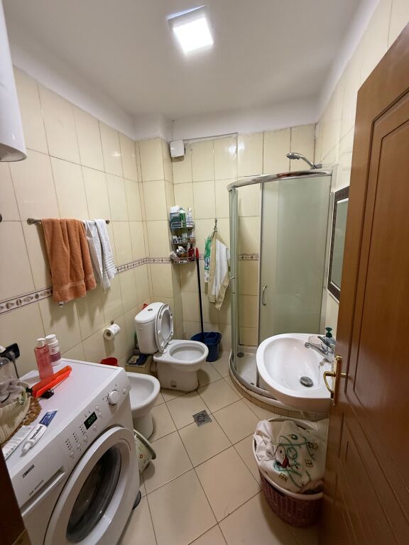 Apartament 1+1 ne shitje! Misto Mame
