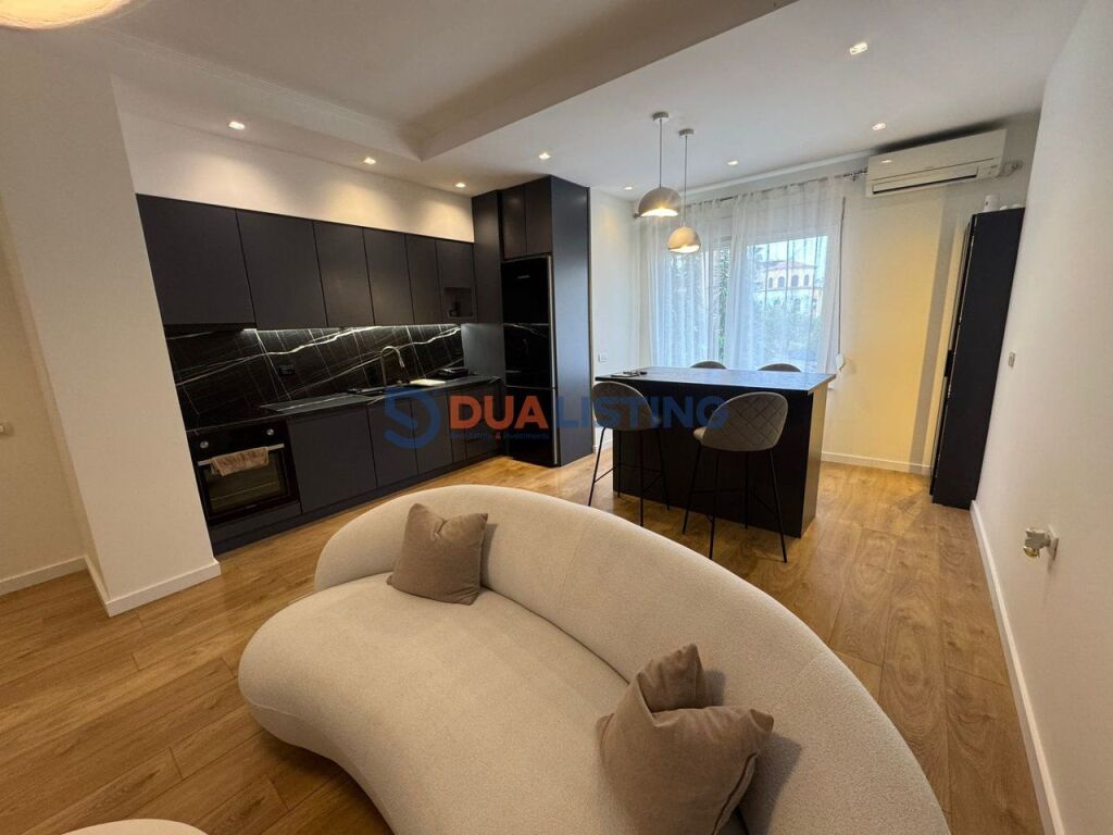 OFROJME ME QIRA APARTAMENT 2+1 MODERN TEK KODRA E DIELLIT !