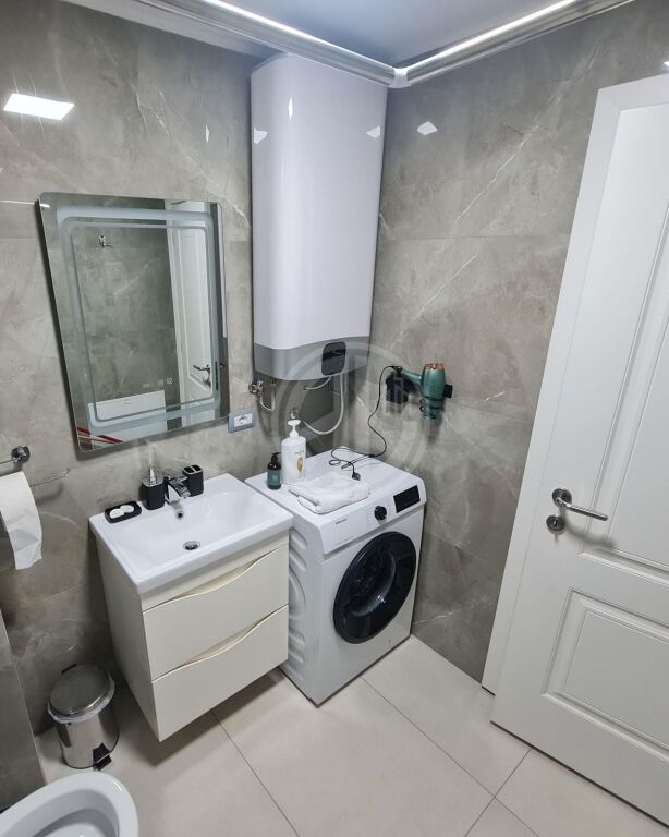Apartament për qera