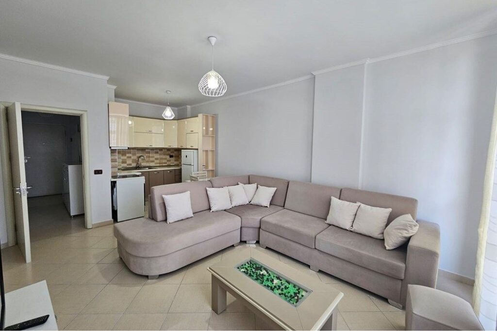 Appartamento 1+1 in affitto ad Astir!