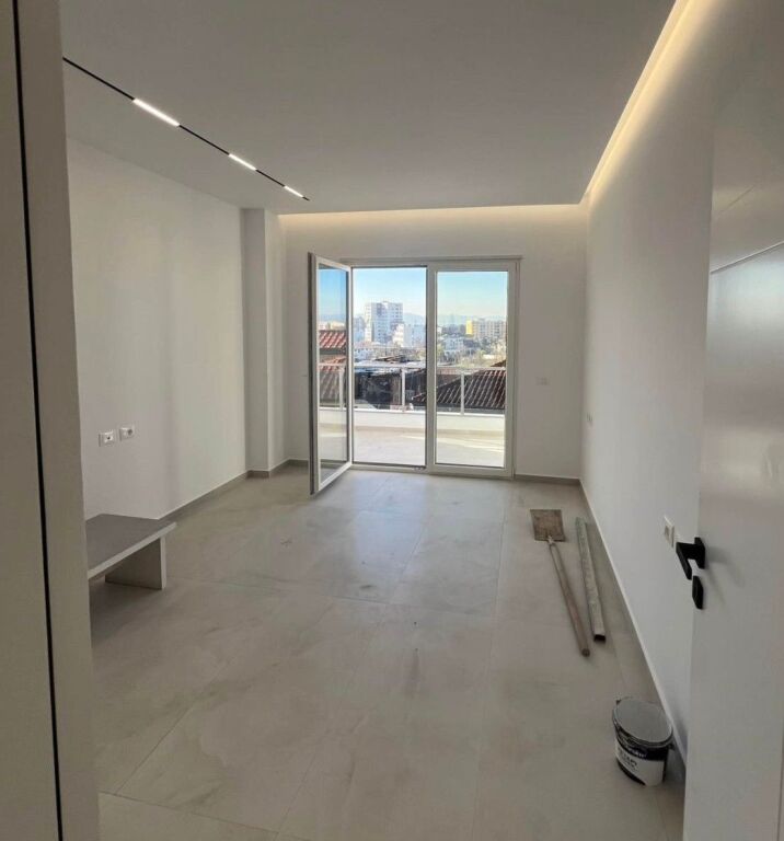 🔥Shitet Apartament 2+1+2 – Fresk