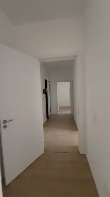 Shitet apartament 2+1+ballkon