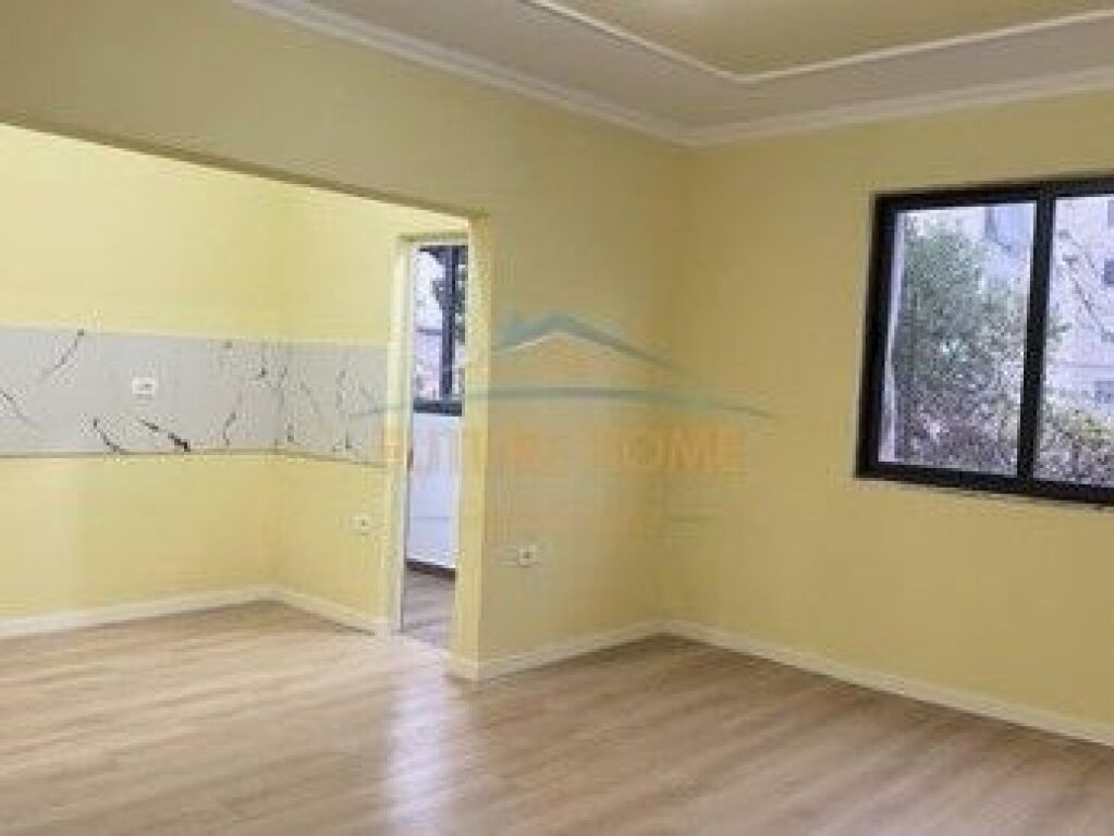 Apartment 1+1 for sale, Bajram Curri School, Tirana