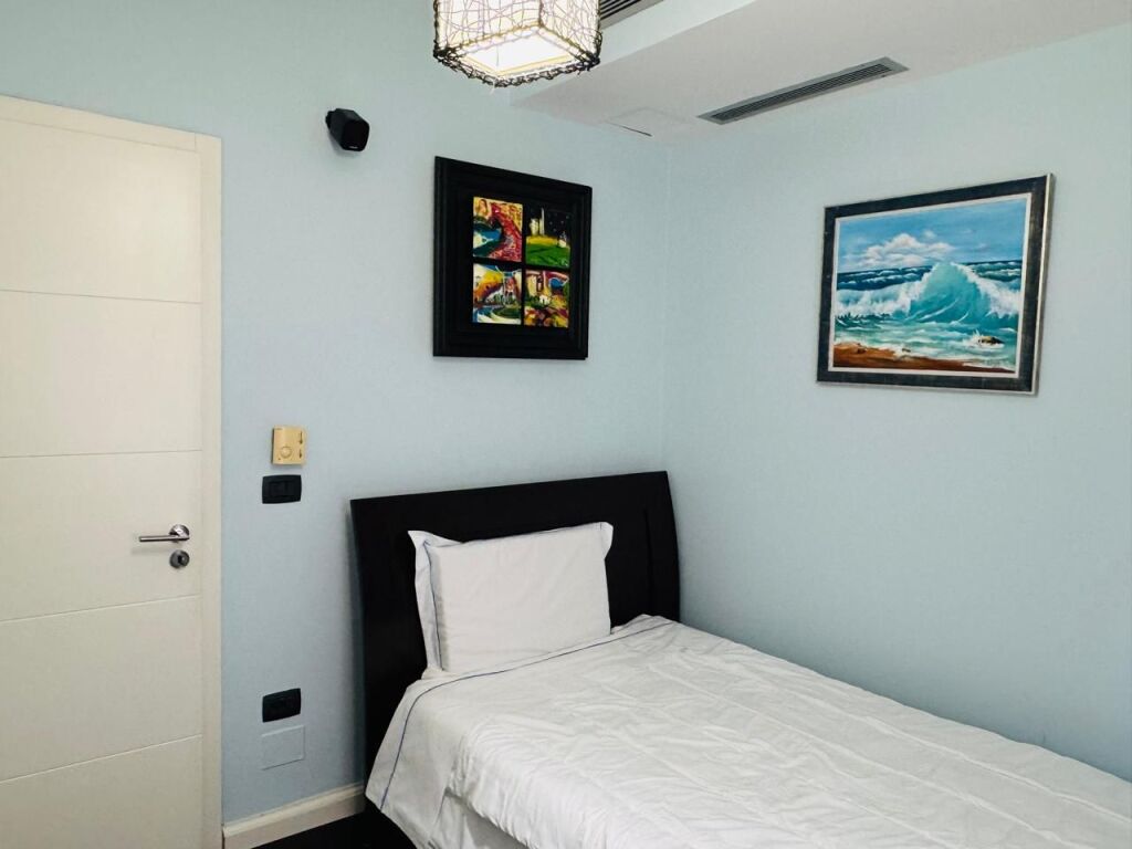 Apartament 2+1, Stadiumi Dinamo, Rr; Andon Zako Cajupi