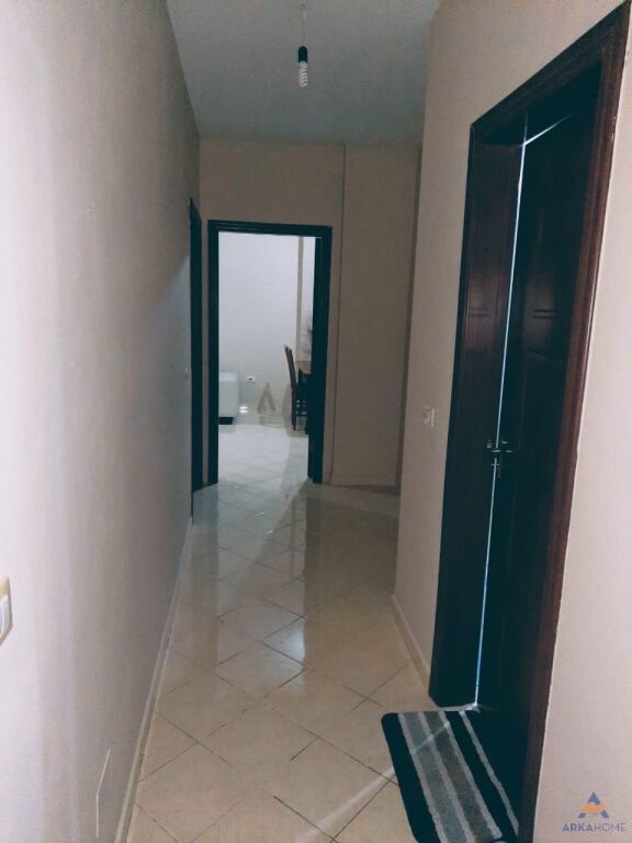 SHITET APARTAMENT 2+1 "PRANE VODAFONIT YZBERISHT" 145.000 EURO