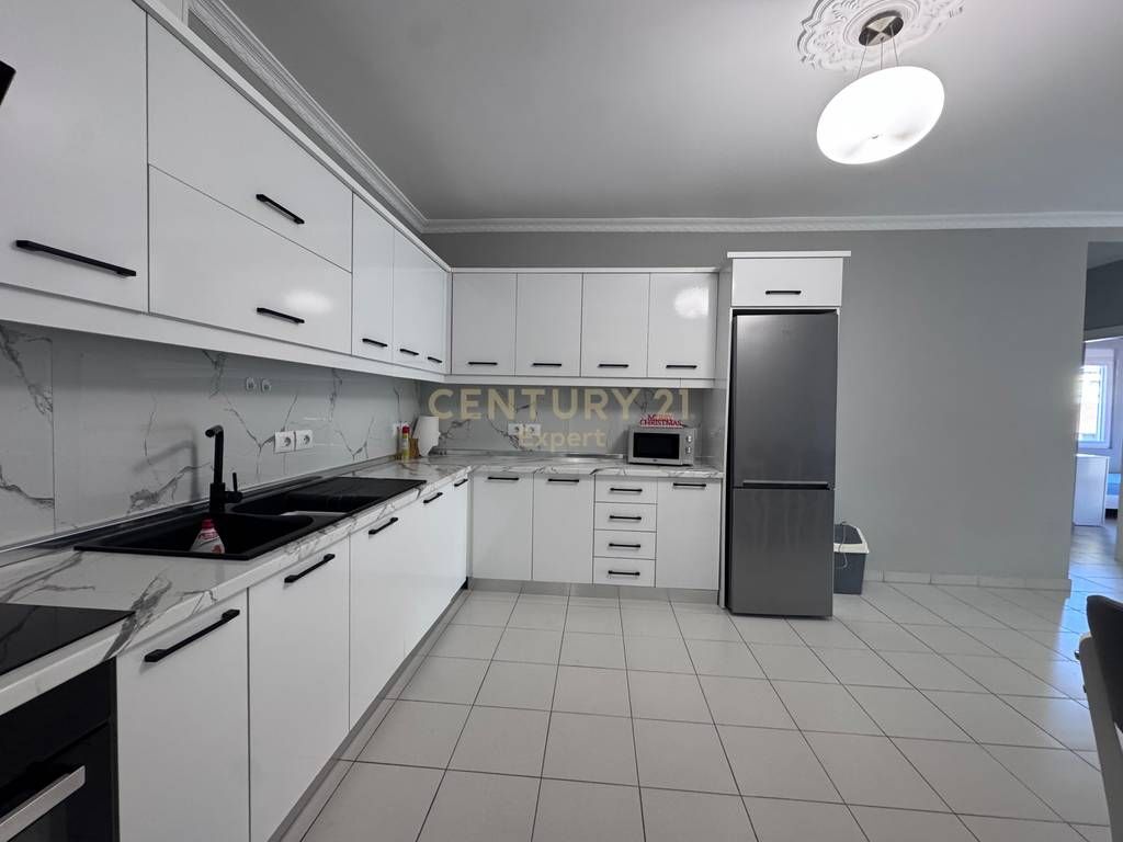 AFFITTASI APPARTAMENTO 2+1 A ASTIR