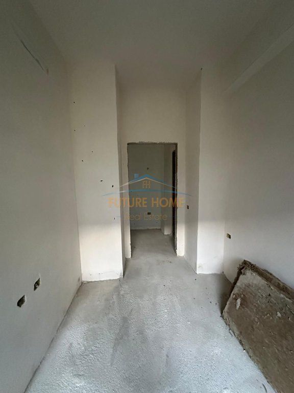 Shitet, Apartament 1+1, Ali Dem, Rezidenca Kadiu, Tirane.