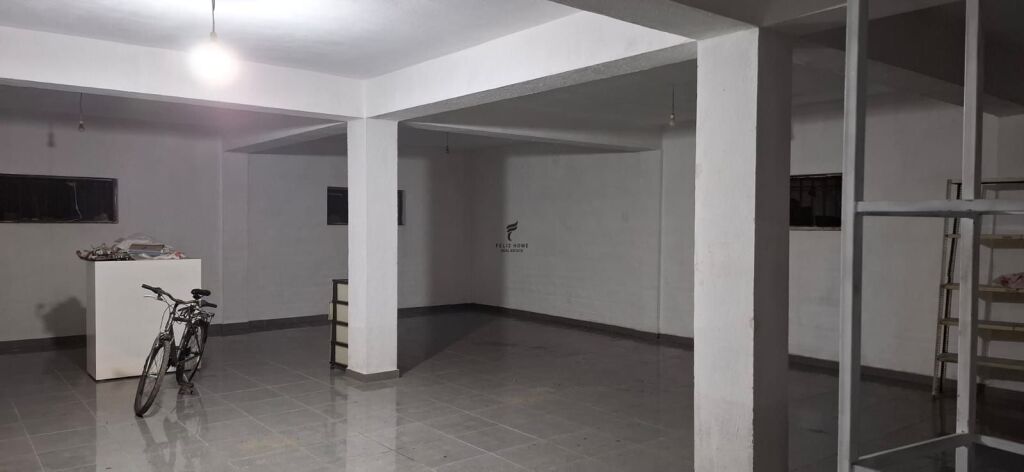 WAREHOUSE FOR RENT 100 M2 ALI DEMI STREET 500 EURO FH-57787
