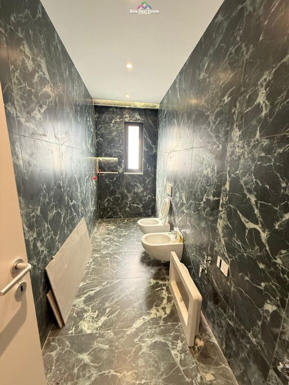 Appartamento In Affitto 2+1+ Posto Auto A Porcelan (ID B2201773) Tirana