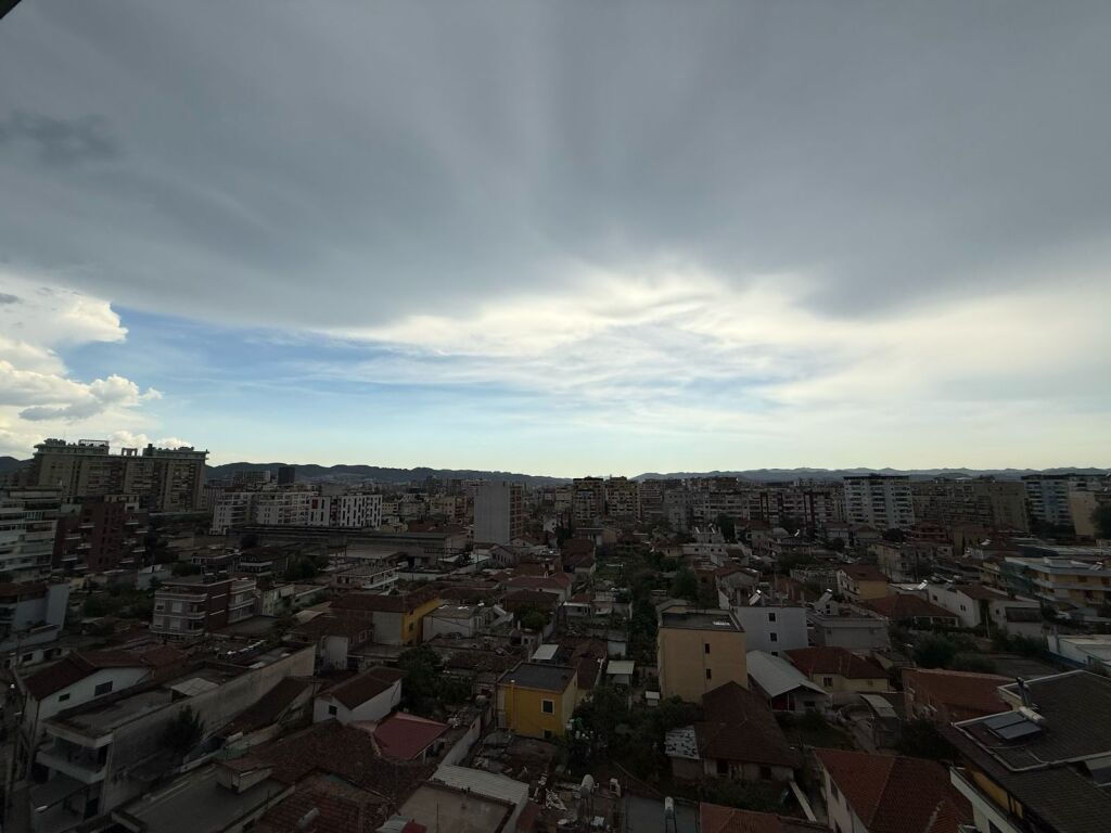 🏡 APARTMENT 3+1 FOR SALE — Jordan Misja Street, near the New Boulevard ✨