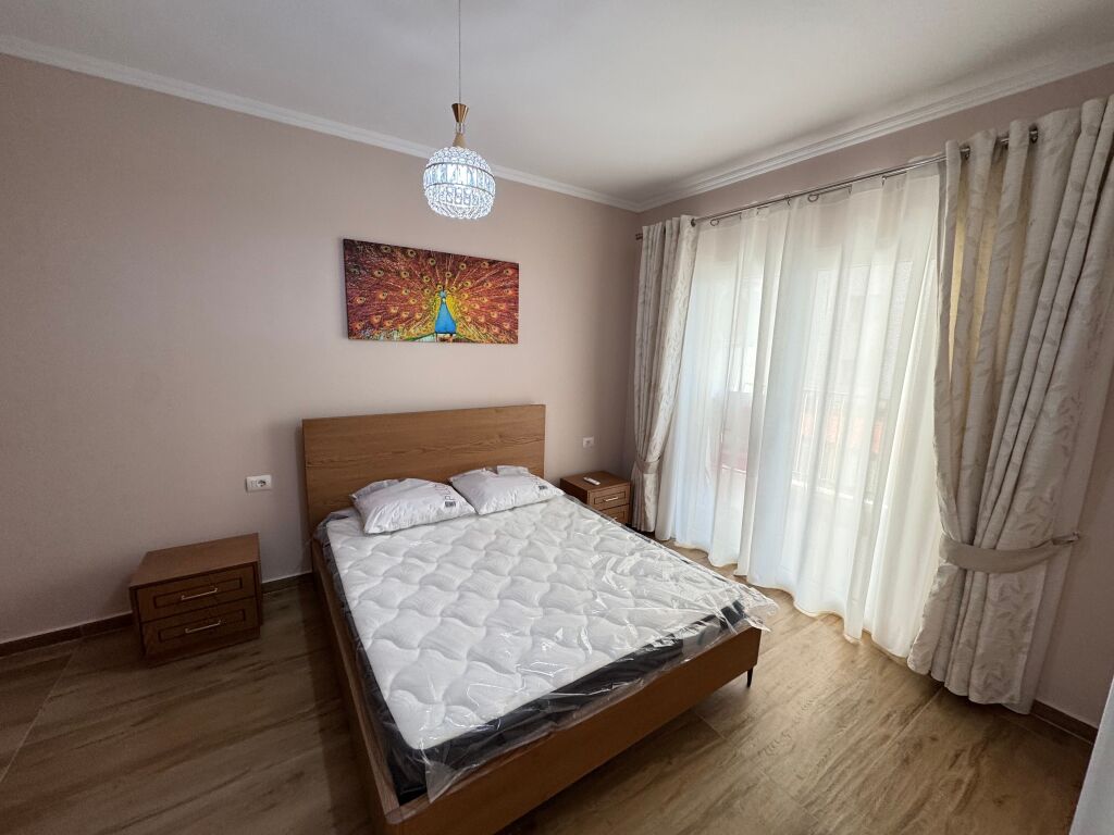 Affittasi 1+1+ Parcheggio Zogu I Zi