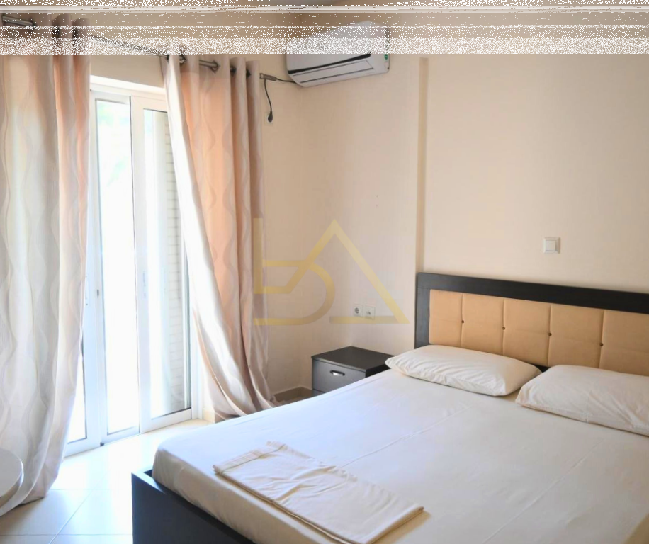 Shitet Apartament me Pamje të Plotë nga Deti | Rruga Gjergj Arianiti, Sarandë