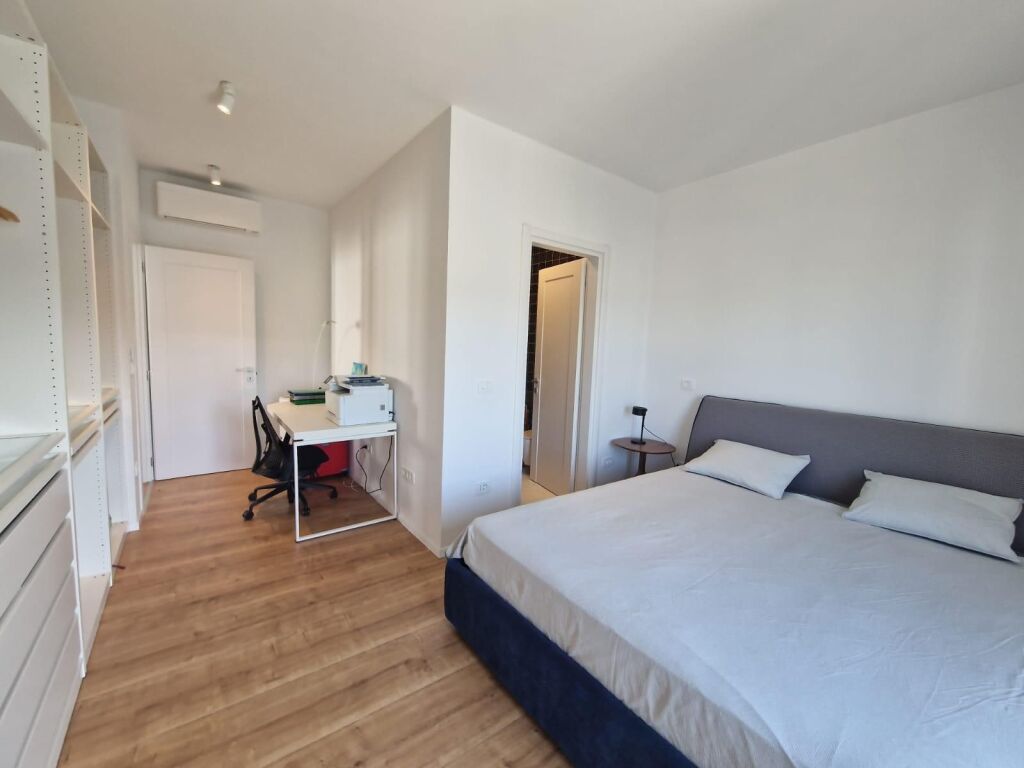 APARTAMENT 2+1 PER QERA TEK LIQENI THATE