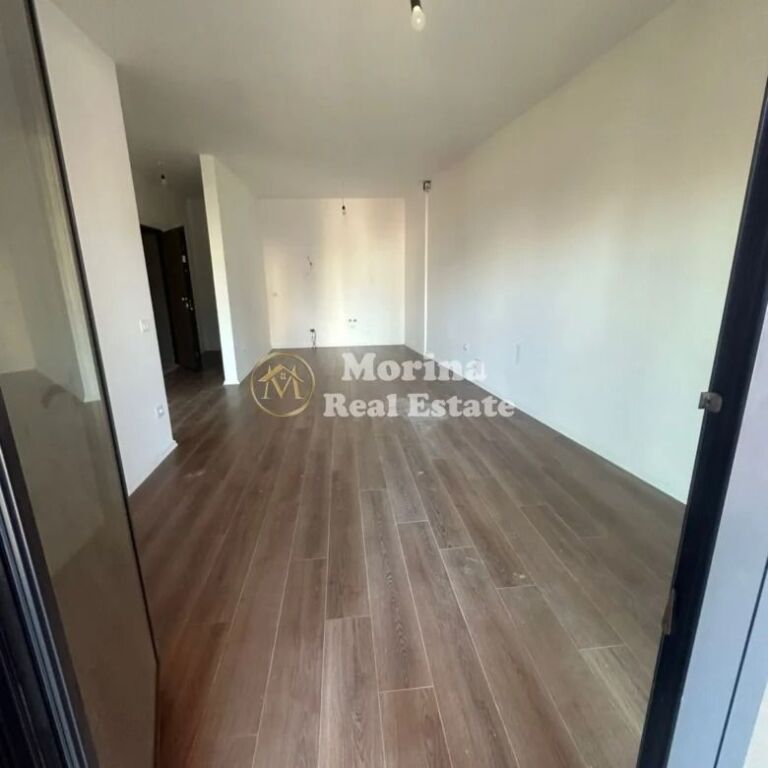 Qera | Apartament 1 + 1 | Rruga e Kavajës | 1000 €/muaj