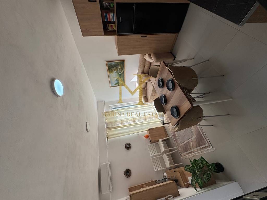 Jepet me qera apartament 1+1 në Golem