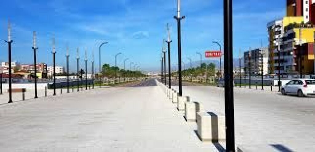 apartament 3+1+2, Te Elbavo