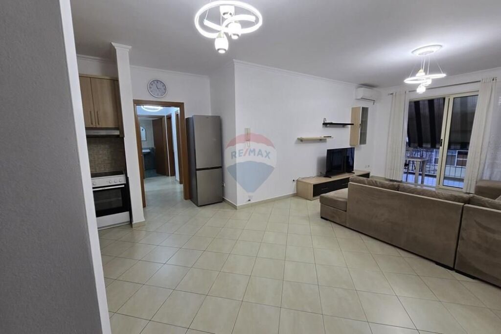 Apartament ne shitje 2+1+2+ parkim Don Bosko