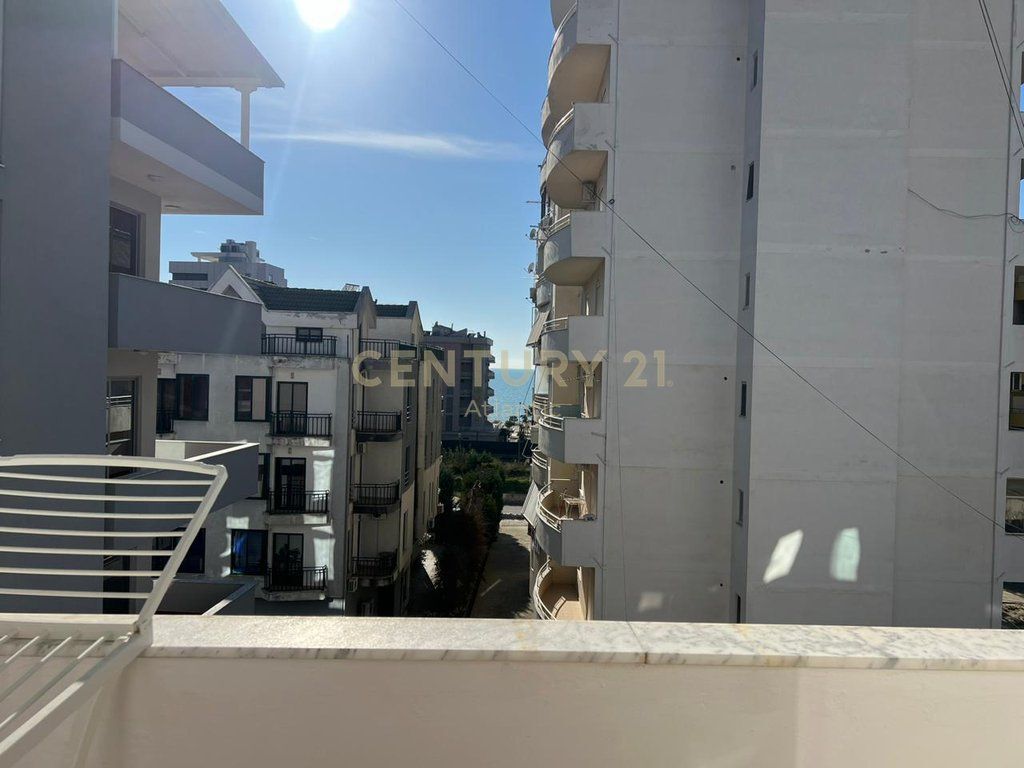 HOTEL ME QIRA TEK SHKEMBI I KAVAJES