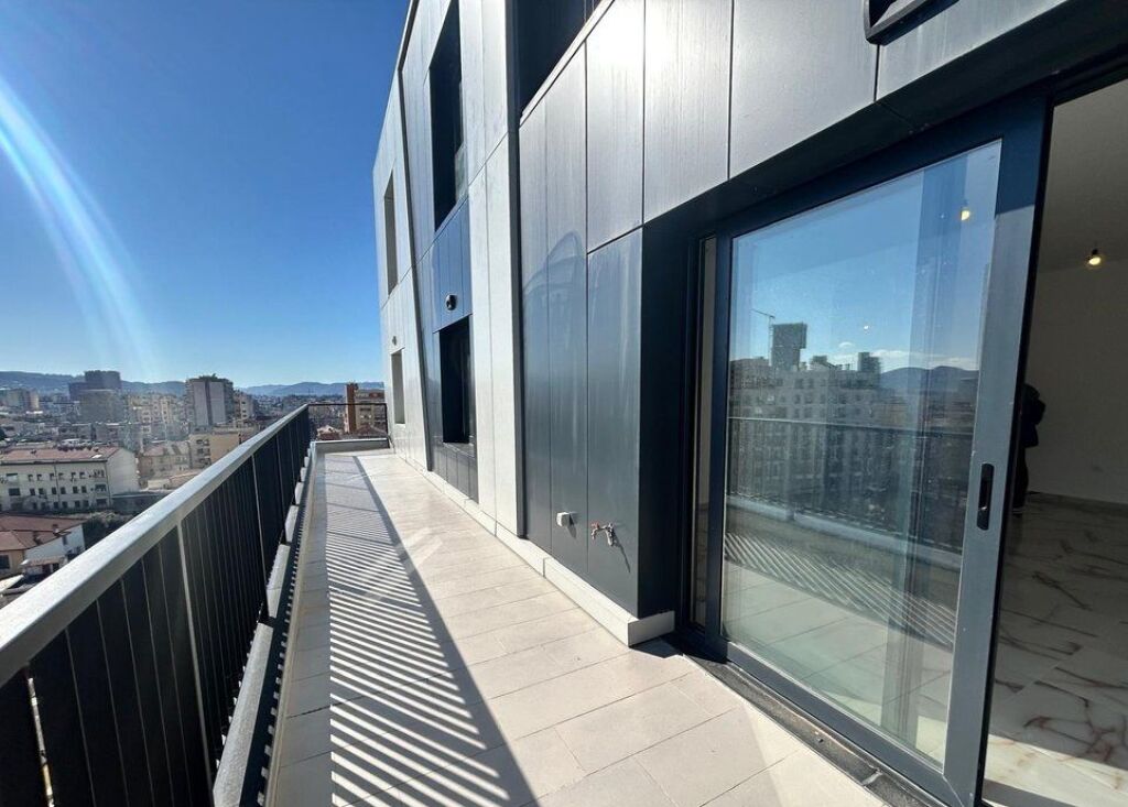 Apartament 2+1+2+ 2Poste Parkimi