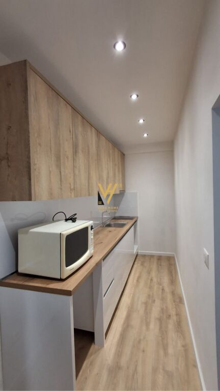 JEPET APARTAMENT 1+1 ME QERA NE QENDER 70.000 LEKE